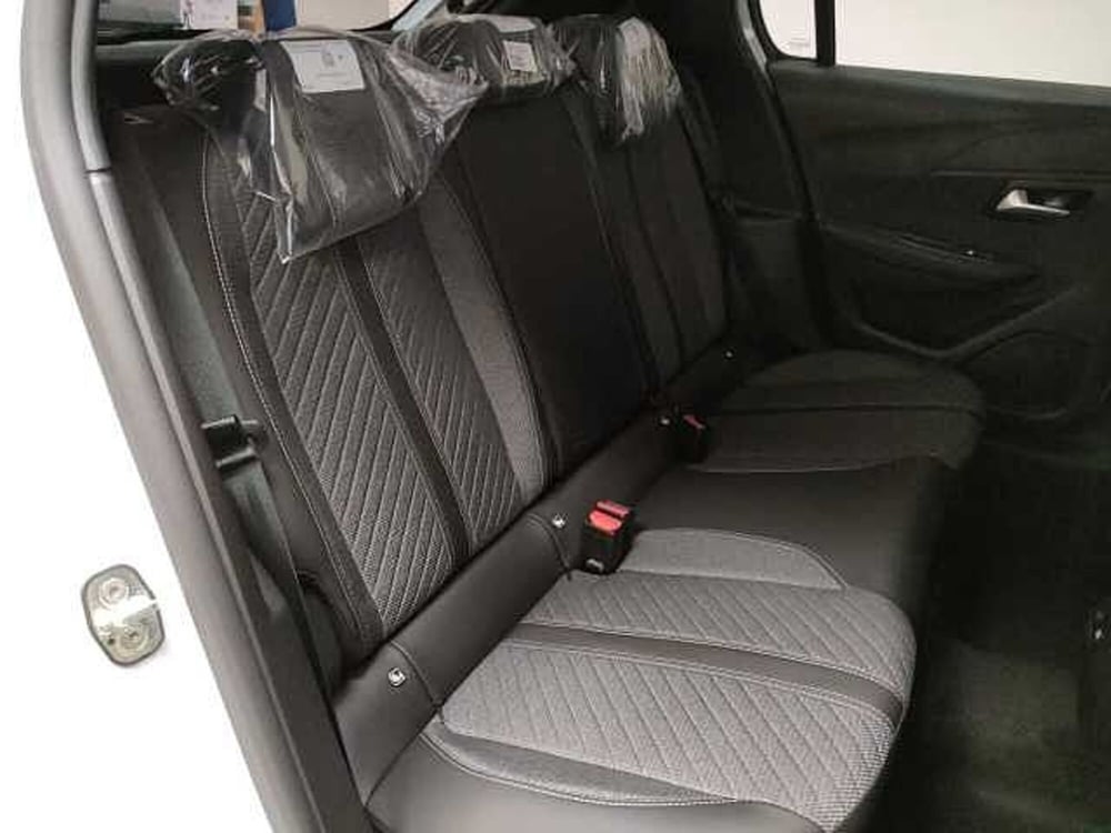 Peugeot 208 nuova a Teramo (14)
