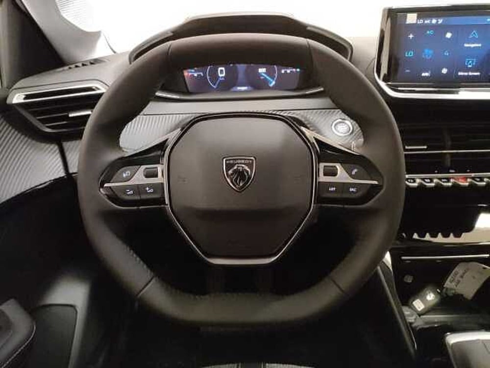 Peugeot 208 nuova a Teramo (17)