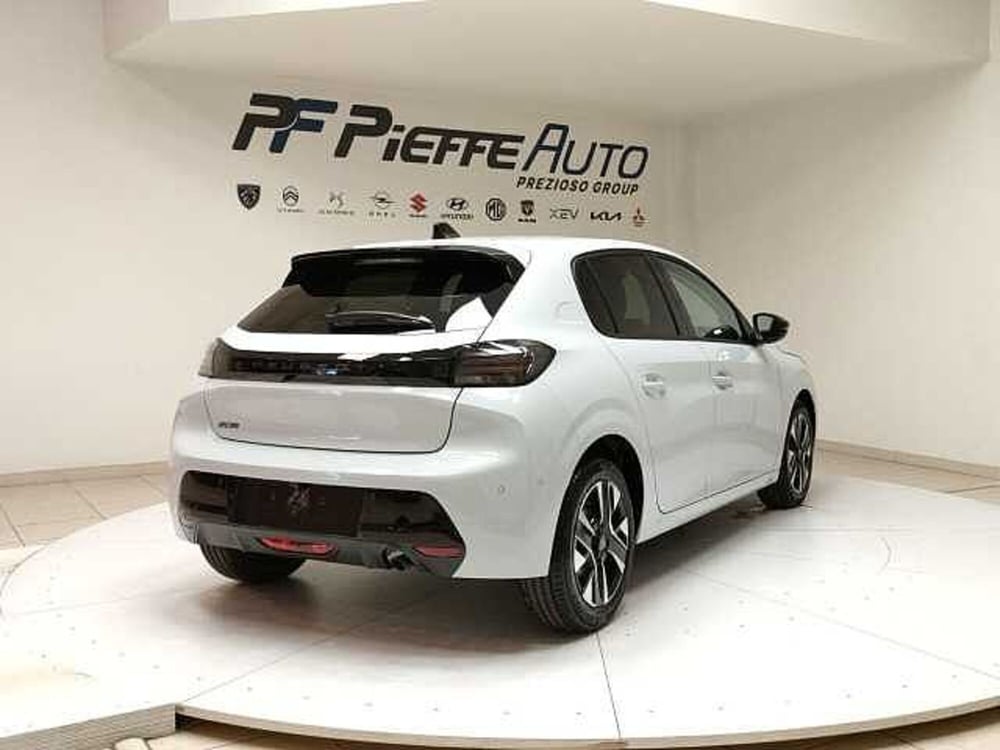 Peugeot 208 nuova a Teramo (4)