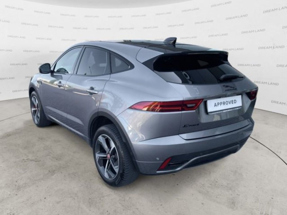 Jaguar E-Pace usata a Livorno (12)