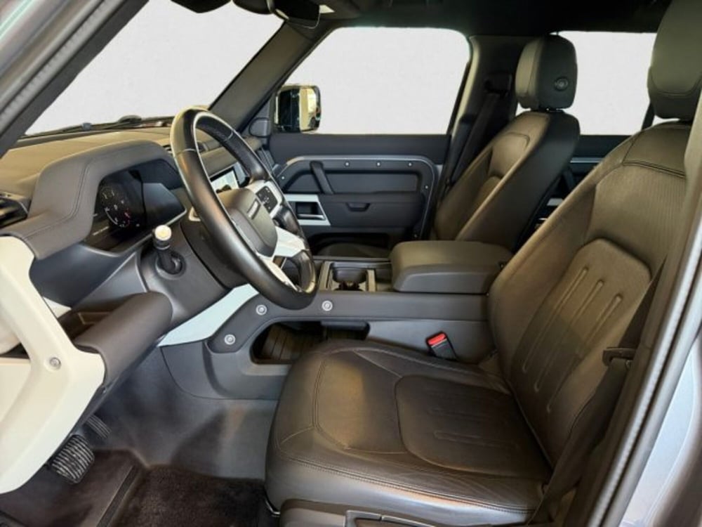 Land Rover Defender usata a Livorno (12)