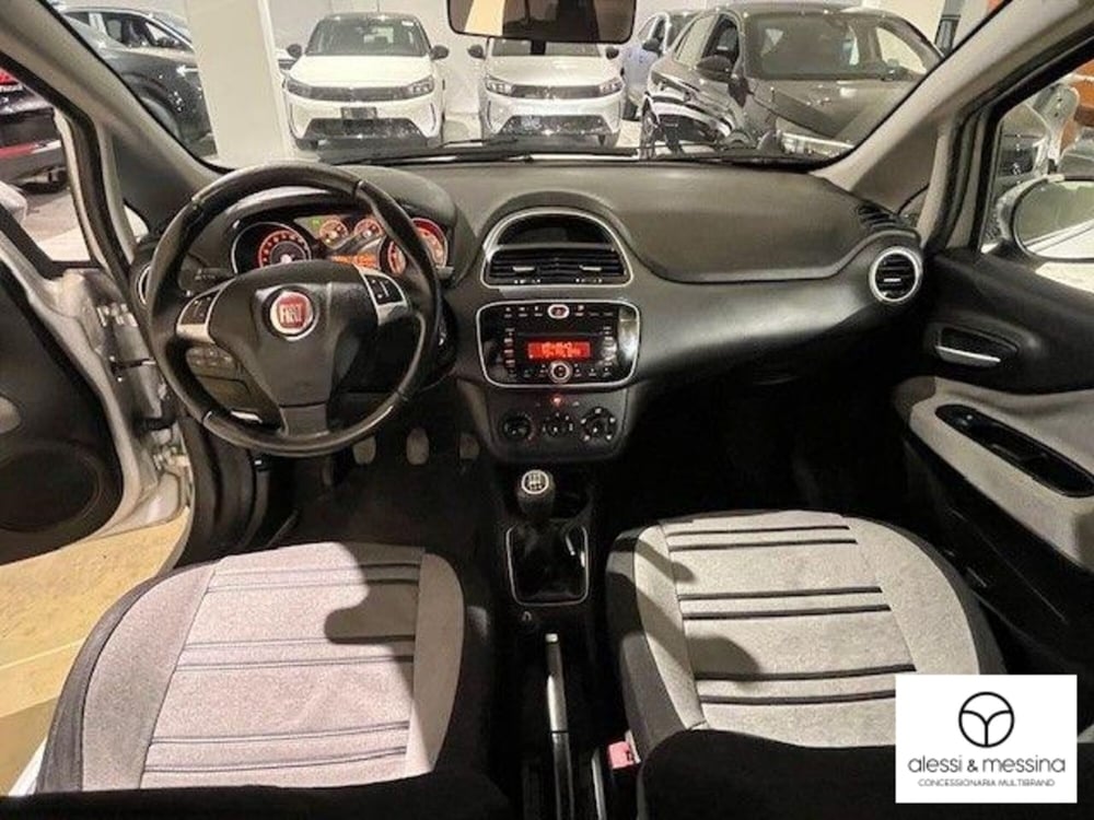 Fiat Punto Evo usata a Catania (11)