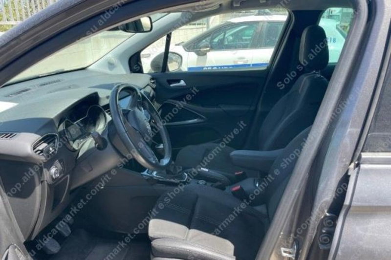 Opel Crossland usata a Lecce (4)