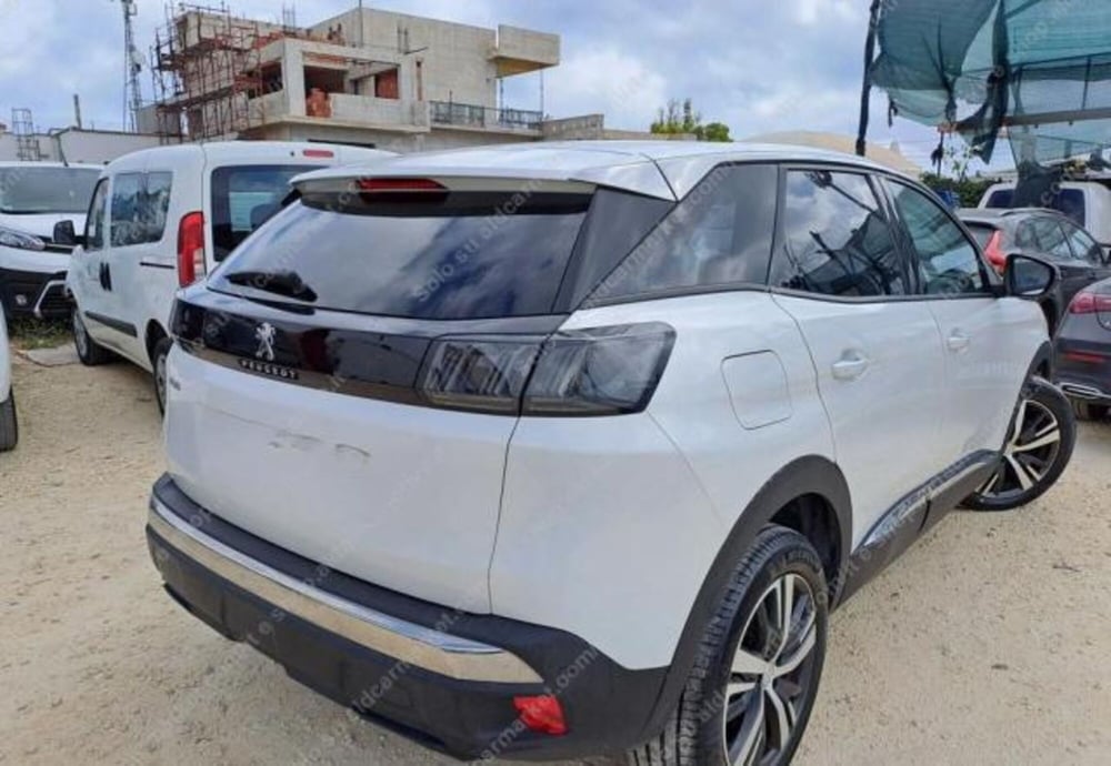 Peugeot 3008 usata a Lecce (2)