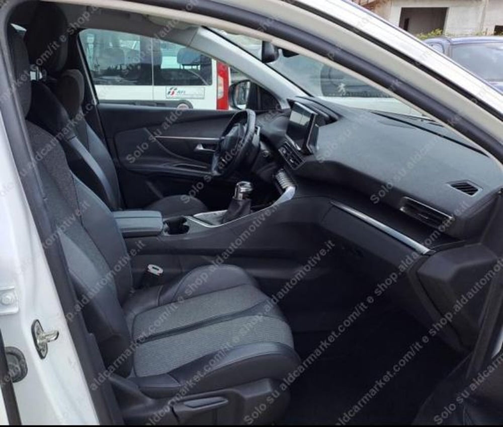 Peugeot 3008 usata a Lecce (3)