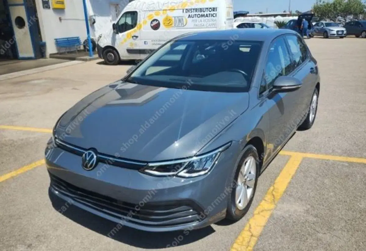 Volkswagen Golf usata a Lecce