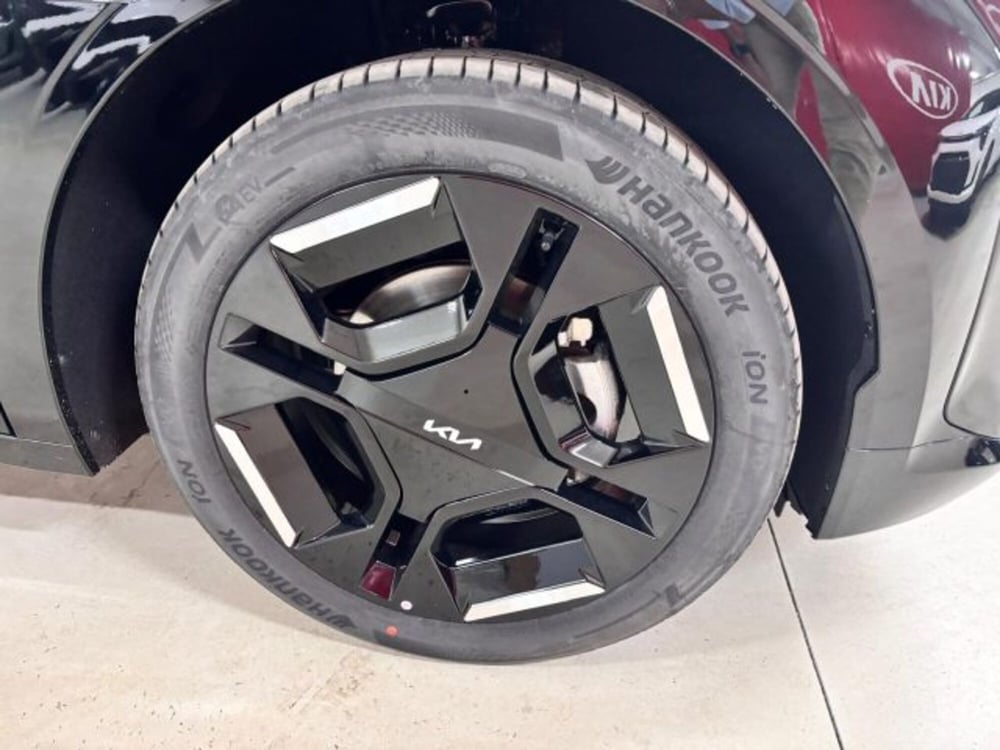 Kia EV3 nuova a Torino (15)