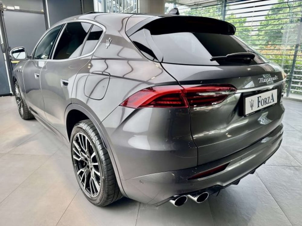 Maserati Grecale usata a Torino (8)