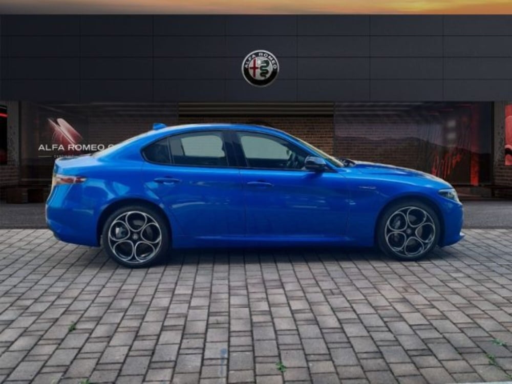 Alfa Romeo Giulia usata a Monza e Brianza (4)