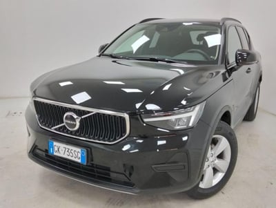 Volvo XC40 T2 Momentum Core del 2022 usata a Lurate Caccivio
