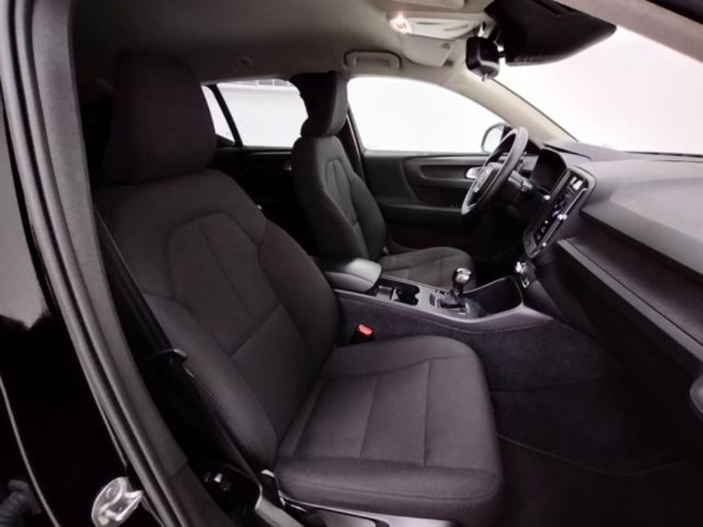 Volvo XC40 usata a Como (3)
