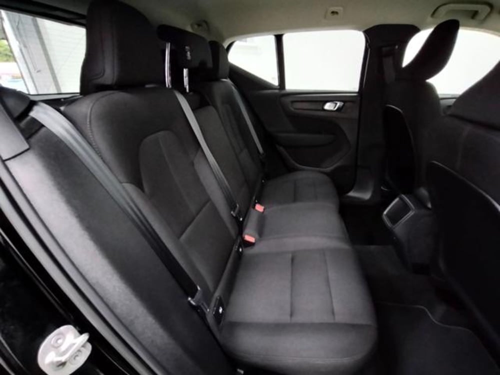 Volvo XC40 usata a Como (5)