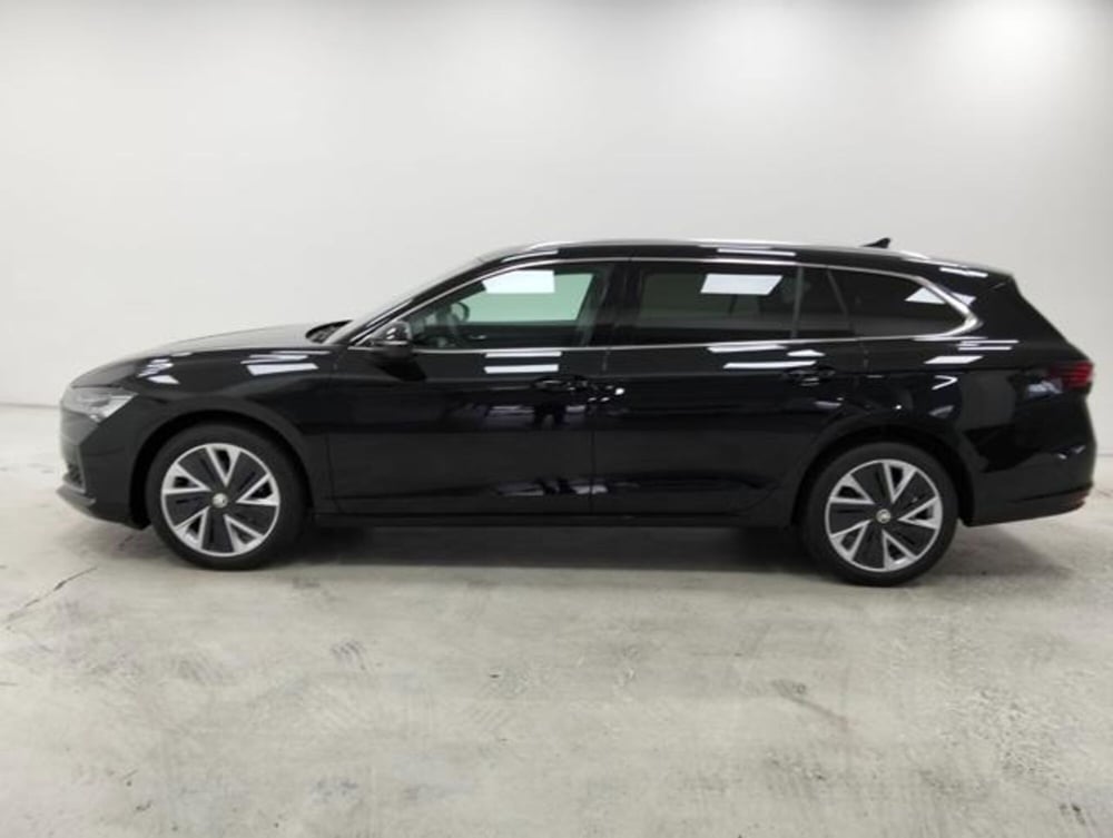 Skoda Superb Station Wagon nuova a Como (8)