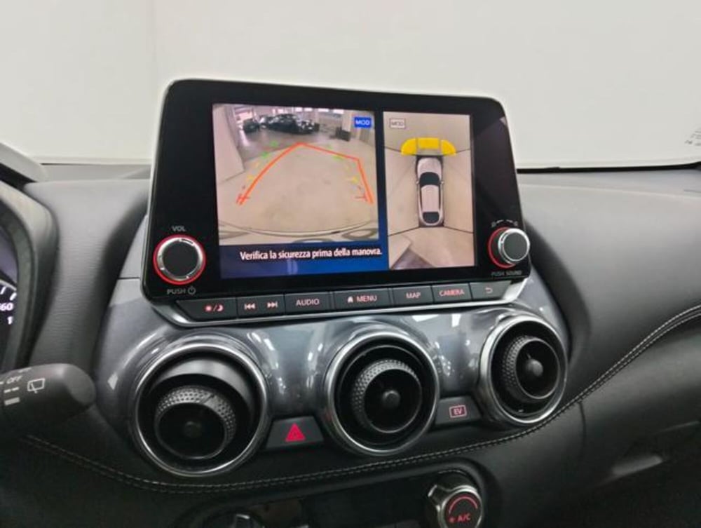 Nissan Juke usata a Como (18)
