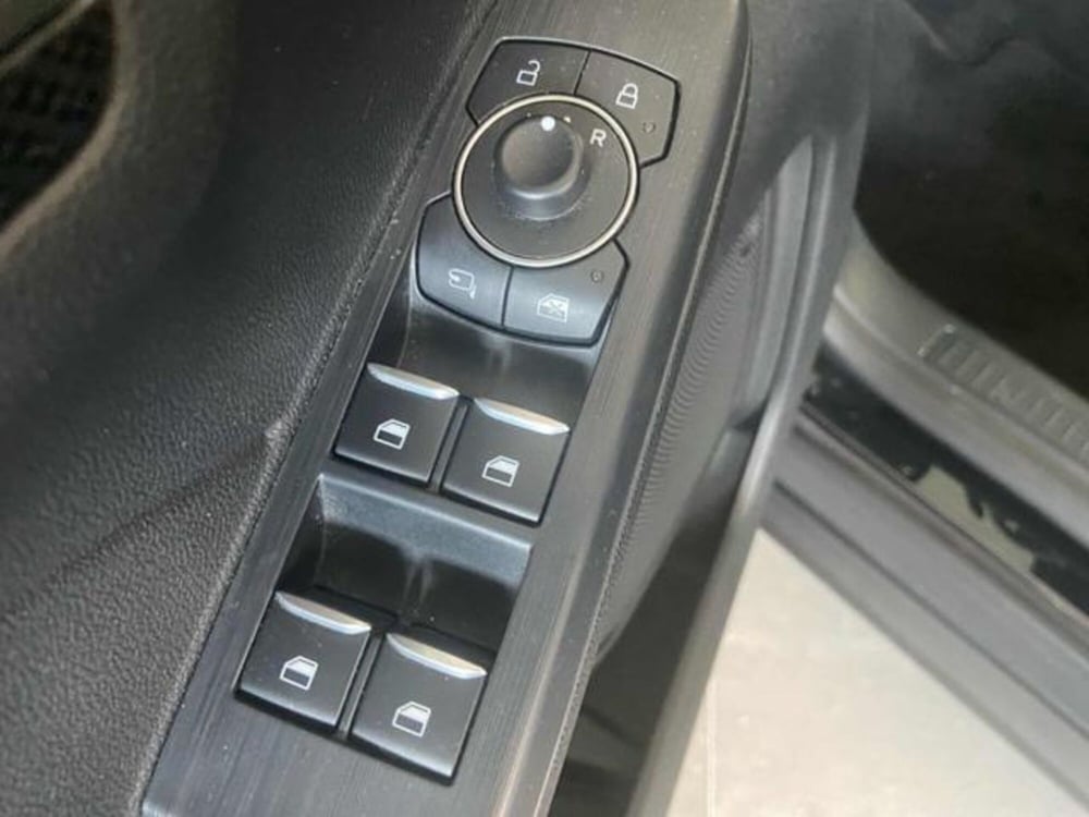 Ford Kuga usata a Bologna (11)