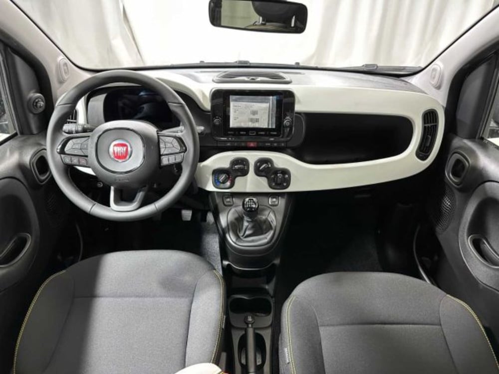Fiat Panda nuova a Sondrio (12)