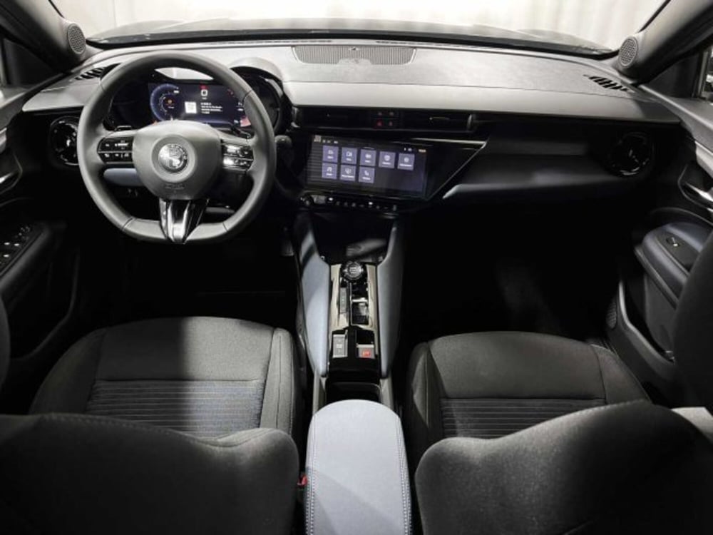 Alfa Romeo Junior nuova a Sondrio (12)
