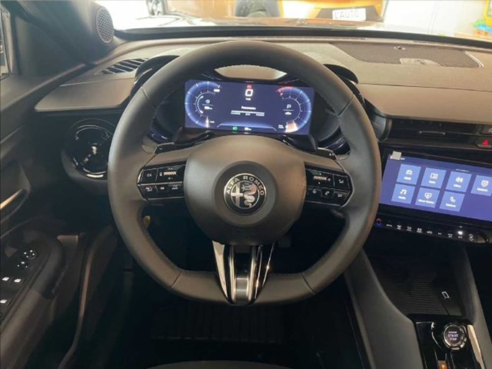 Alfa Romeo Junior nuova a Sondrio (13)