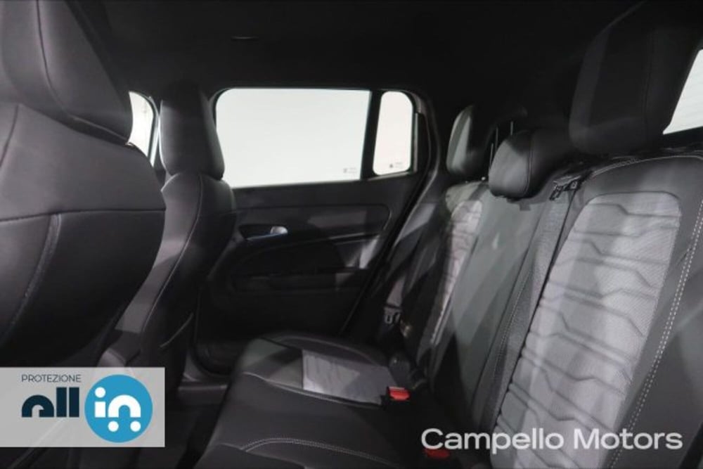 Jeep Avenger nuova a Venezia (6)