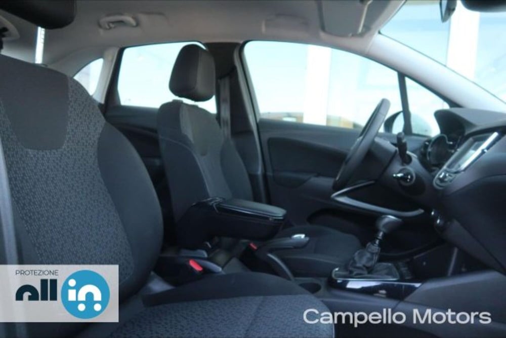 Opel Crossland X usata a Venezia (14)