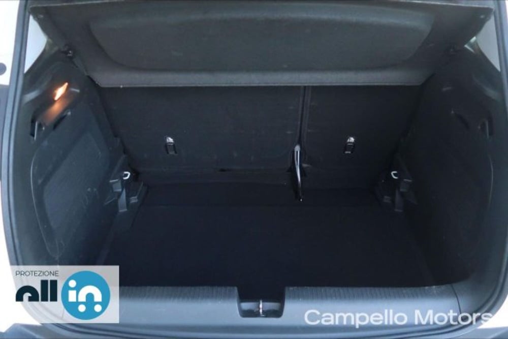 Opel Crossland X usata a Venezia (17)