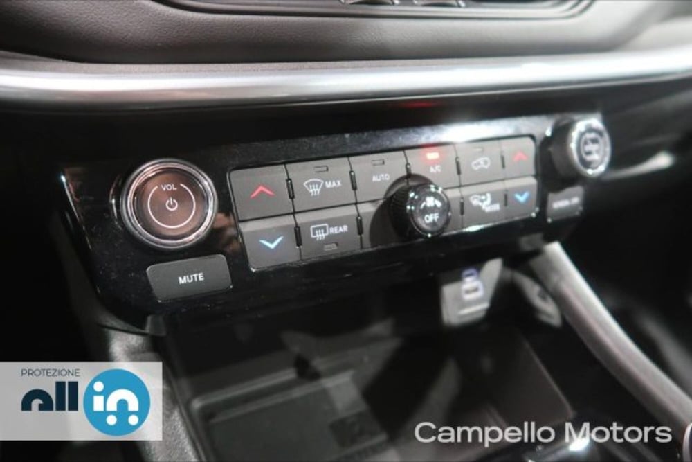Jeep Compass usata a Venezia (12)