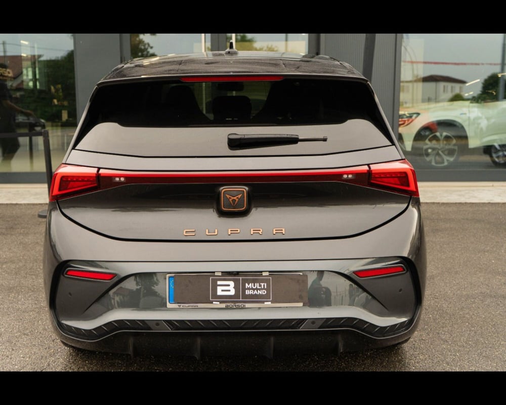 Cupra Born usata a Venezia (4)