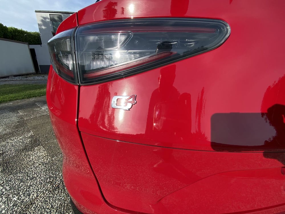 Alfa Romeo Stelvio nuova a La Spezia (15)
