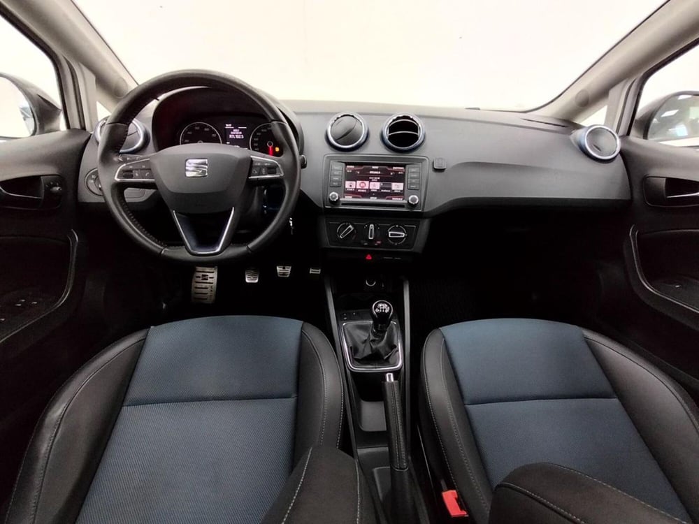 SEAT Ibiza usata a Como (4)