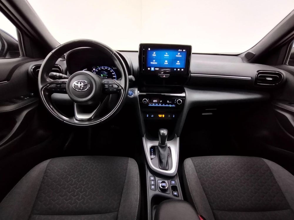 Toyota Yaris Cross usata a Como (4)