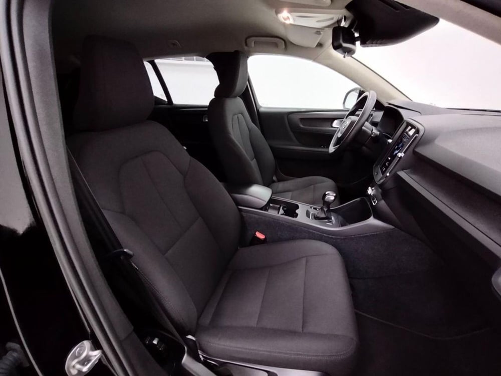 Volvo XC40 usata a Como (3)