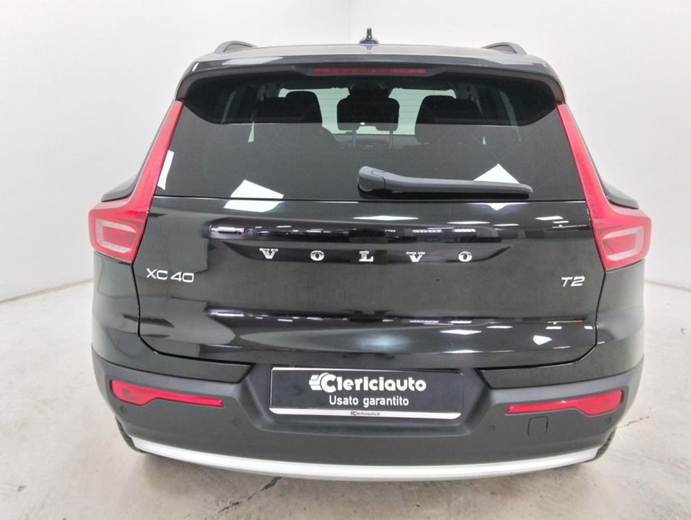Volvo XC40 usata a Como (7)