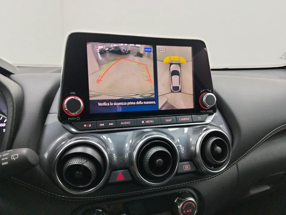 Nissan Juke usata a Como (18)