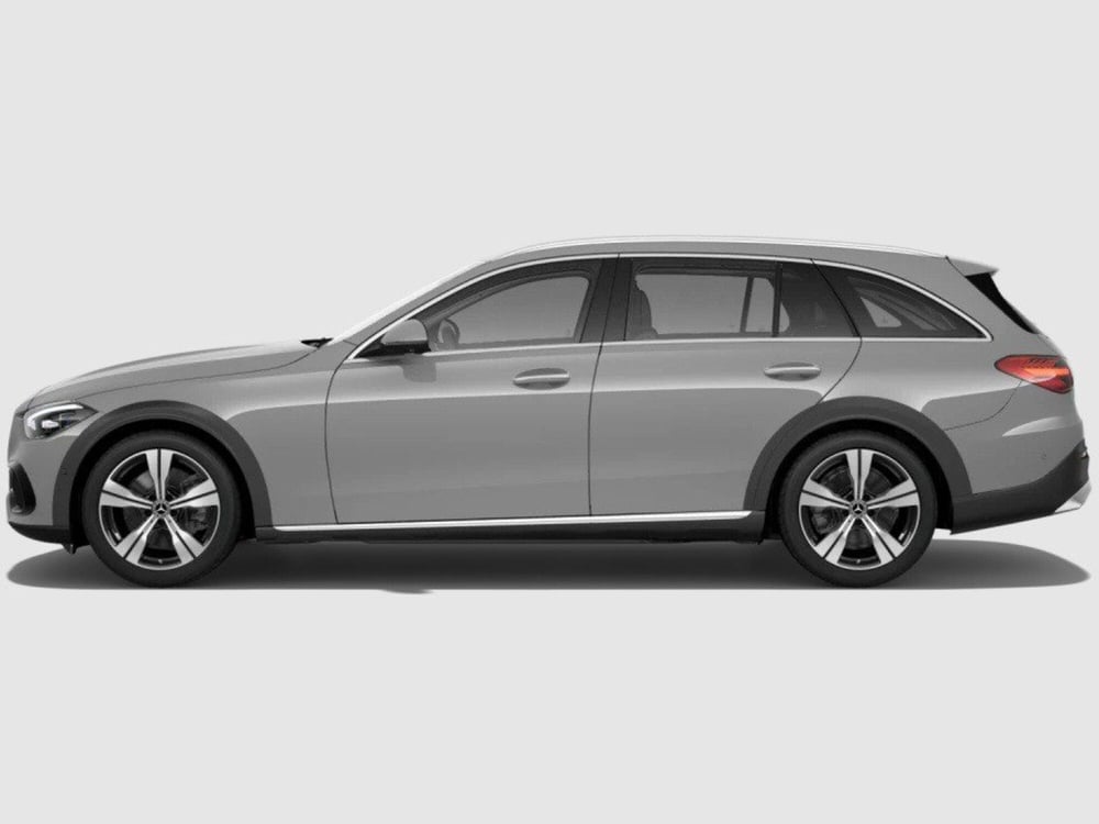 Mercedes-Benz Classe C Station Wagon nuova a Ancona (2)
