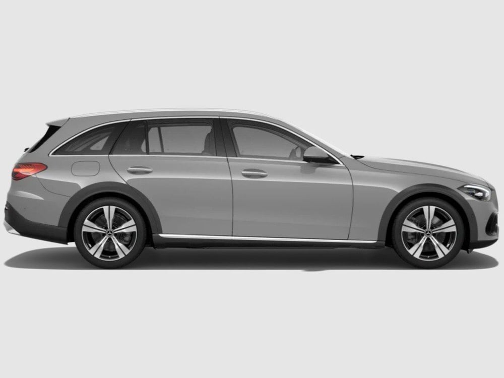 Mercedes-Benz Classe C Station Wagon nuova a Ancona (6)