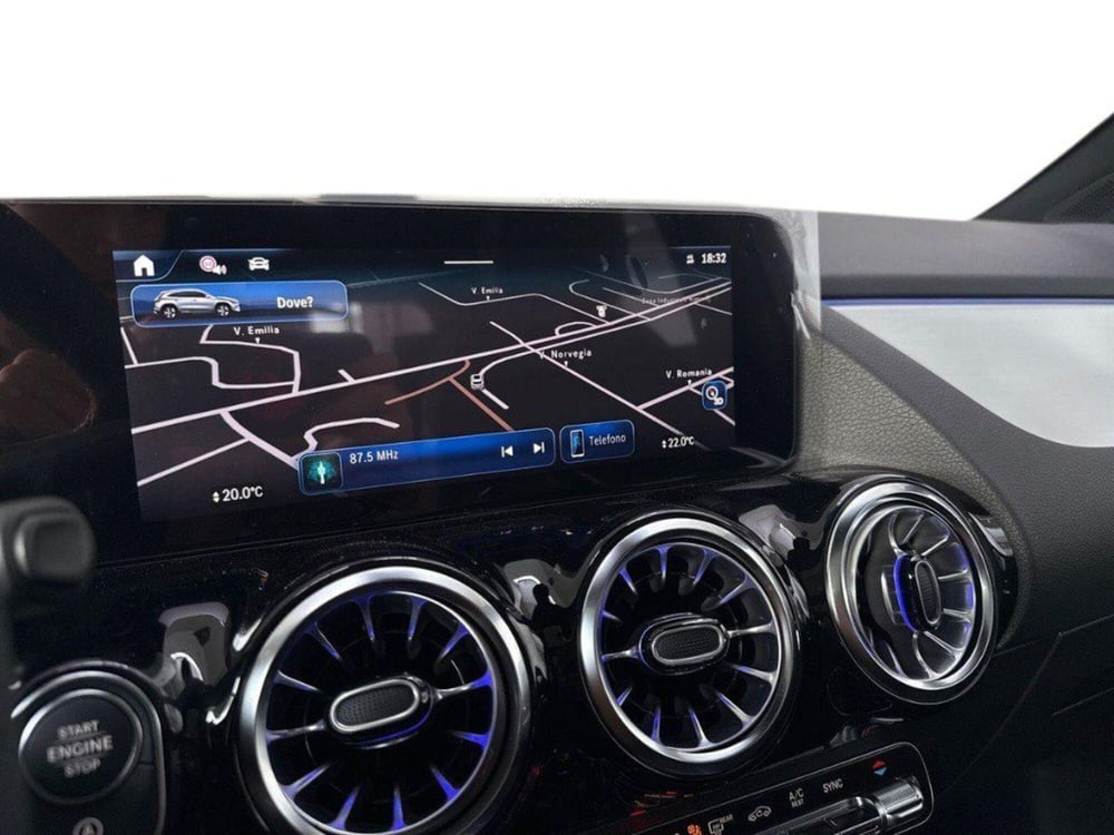 Mercedes-Benz GLA SUV nuova a Rimini (15)
