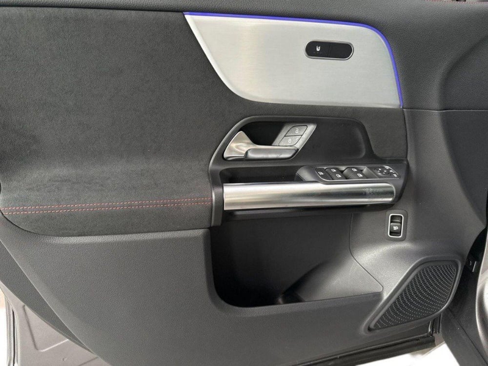 Mercedes-Benz GLA SUV nuova a Rimini (17)