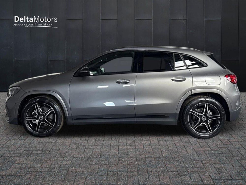 Mercedes-Benz GLA SUV nuova a Rimini (4)