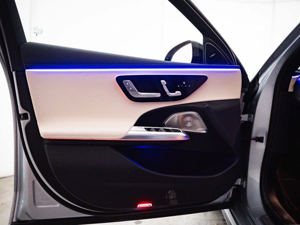 Mercedes-Benz Classe E Station Wagon nuova a Macerata (11)