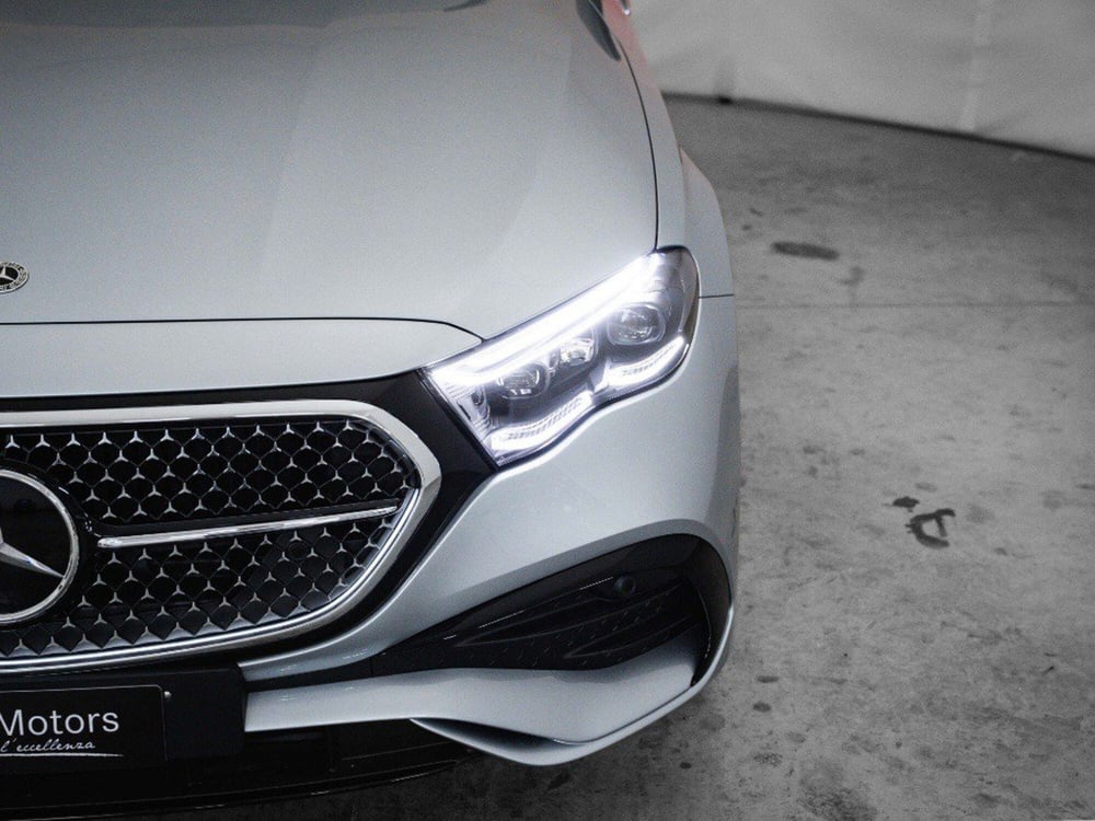 Mercedes-Benz Classe E Station Wagon nuova a Macerata (6)