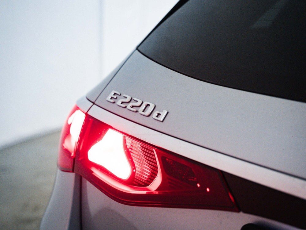 Mercedes-Benz Classe E Station Wagon nuova a Macerata (8)