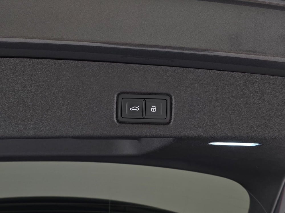 Audi Q5 nuova a Alessandria (9)