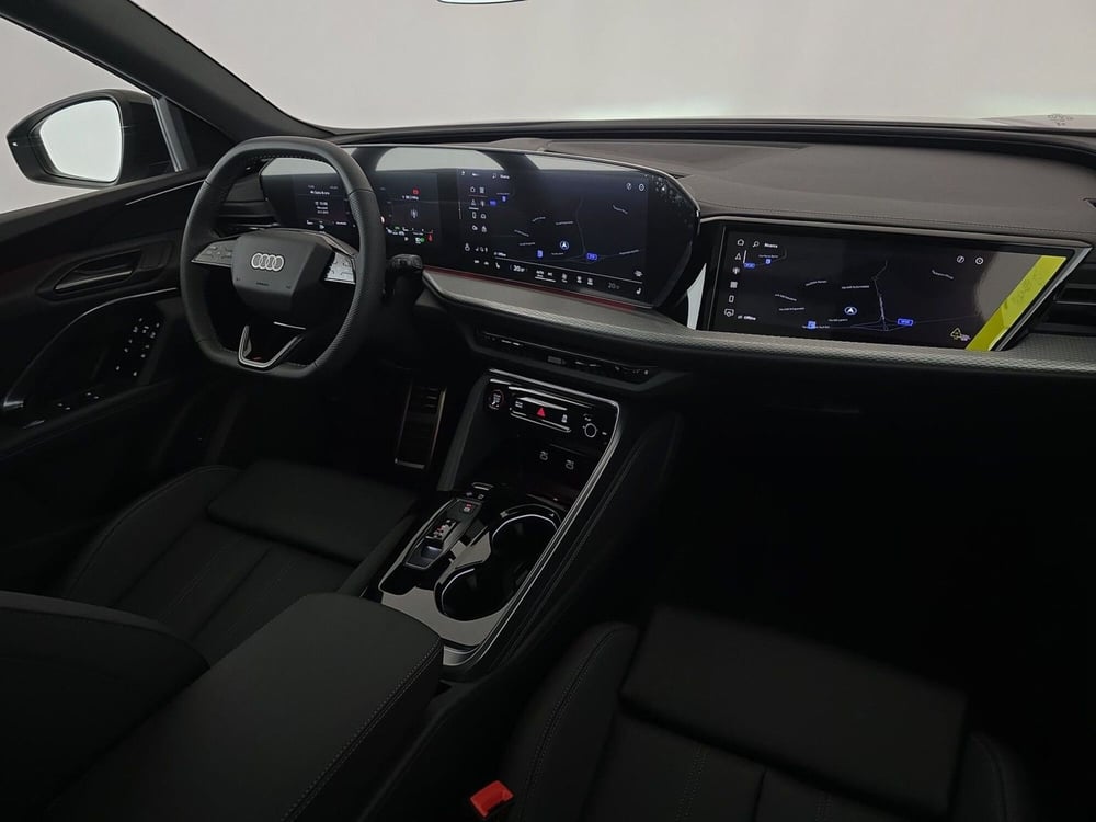 Audi Q5 Sportback nuova a Alessandria (12)