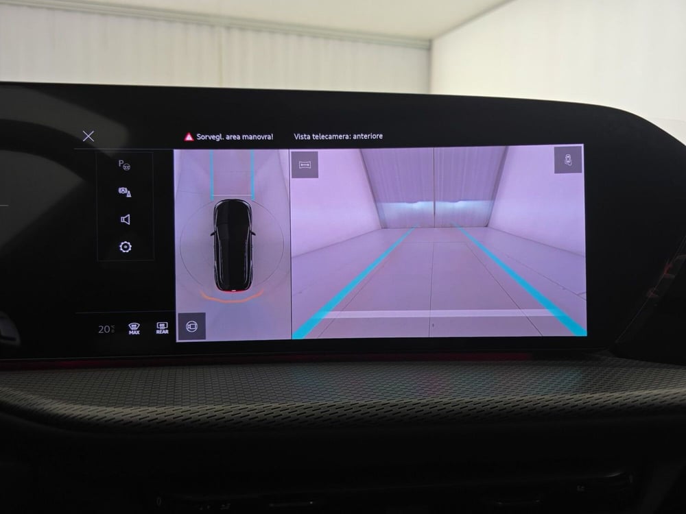 Audi Q5 Sportback nuova a Alessandria (16)