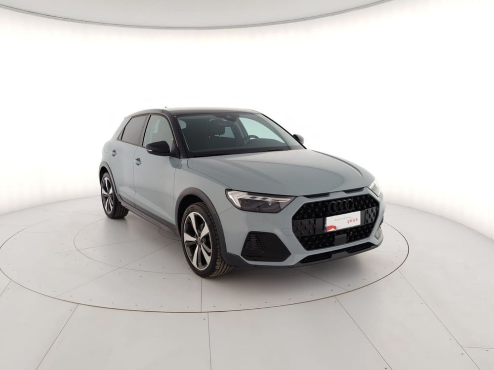 Audi A1 allstreet usata a Massa-Carrara (4)
