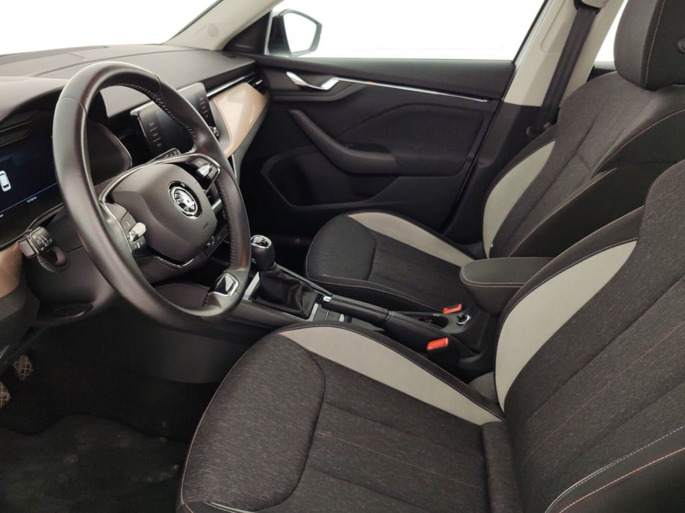 Skoda Kamiq usata a Massa-Carrara (7)
