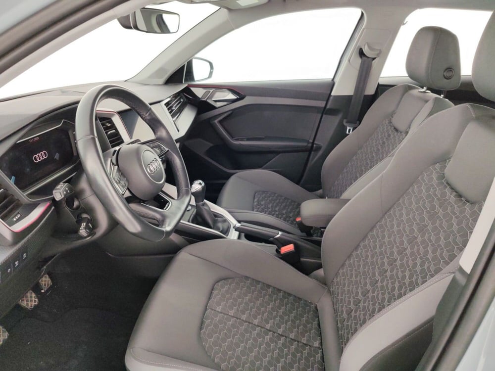 Audi A1 allstreet usata a Massa-Carrara (7)