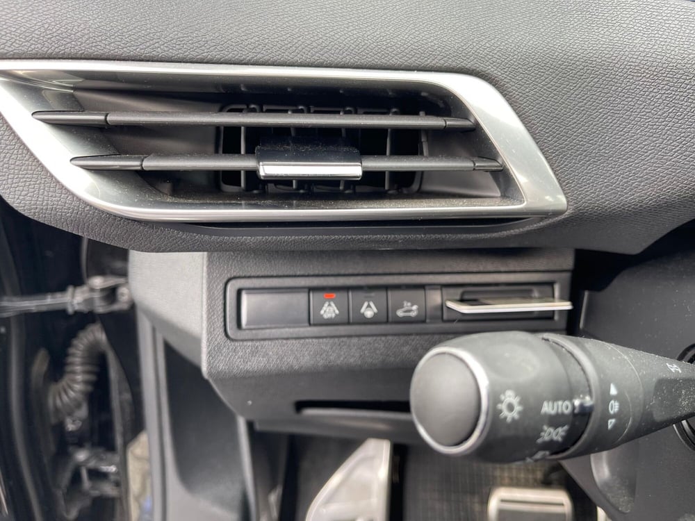 Peugeot 3008 usata a Cremona (11)