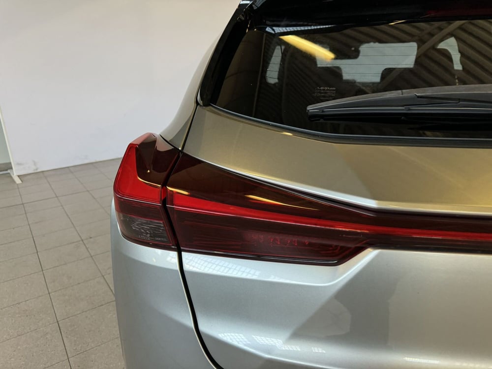 Lexus UX usata a Monza e Brianza (16)
