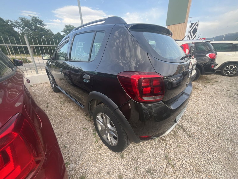 Dacia Sandero usata a L'Aquila (2)